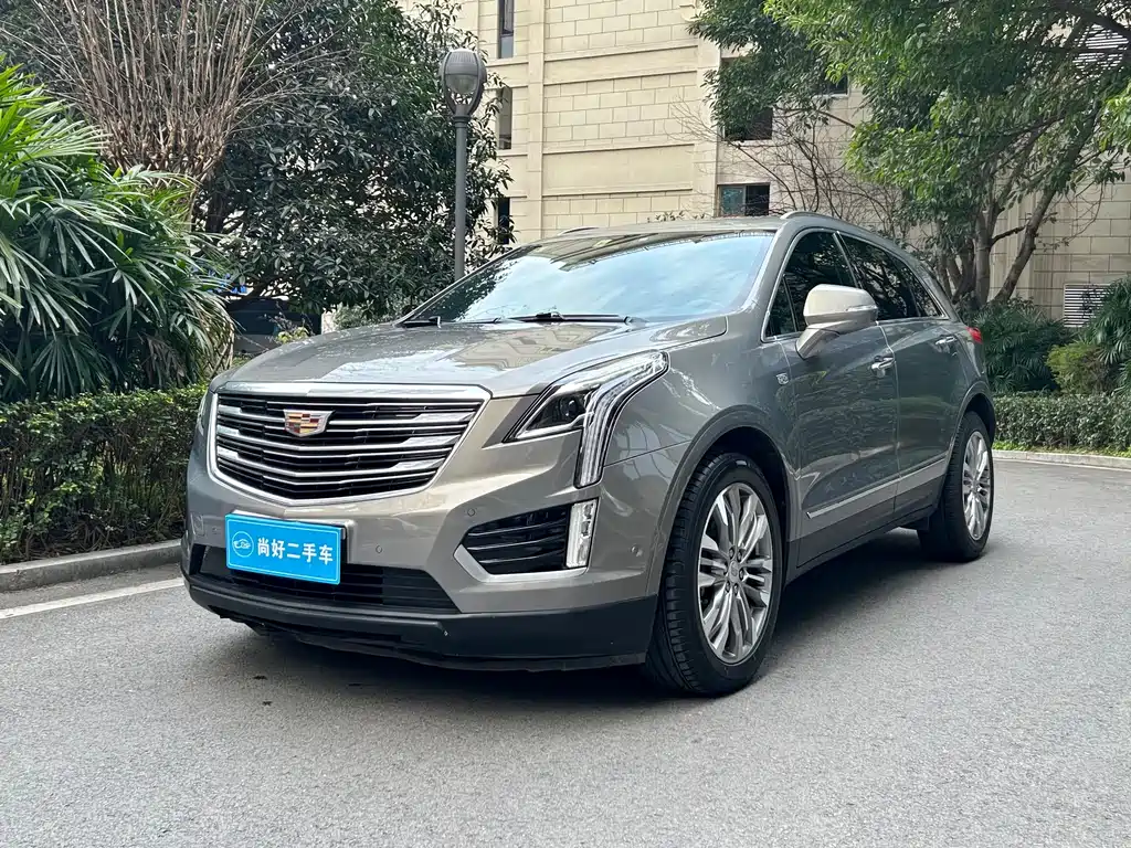 CADILLAC XT5