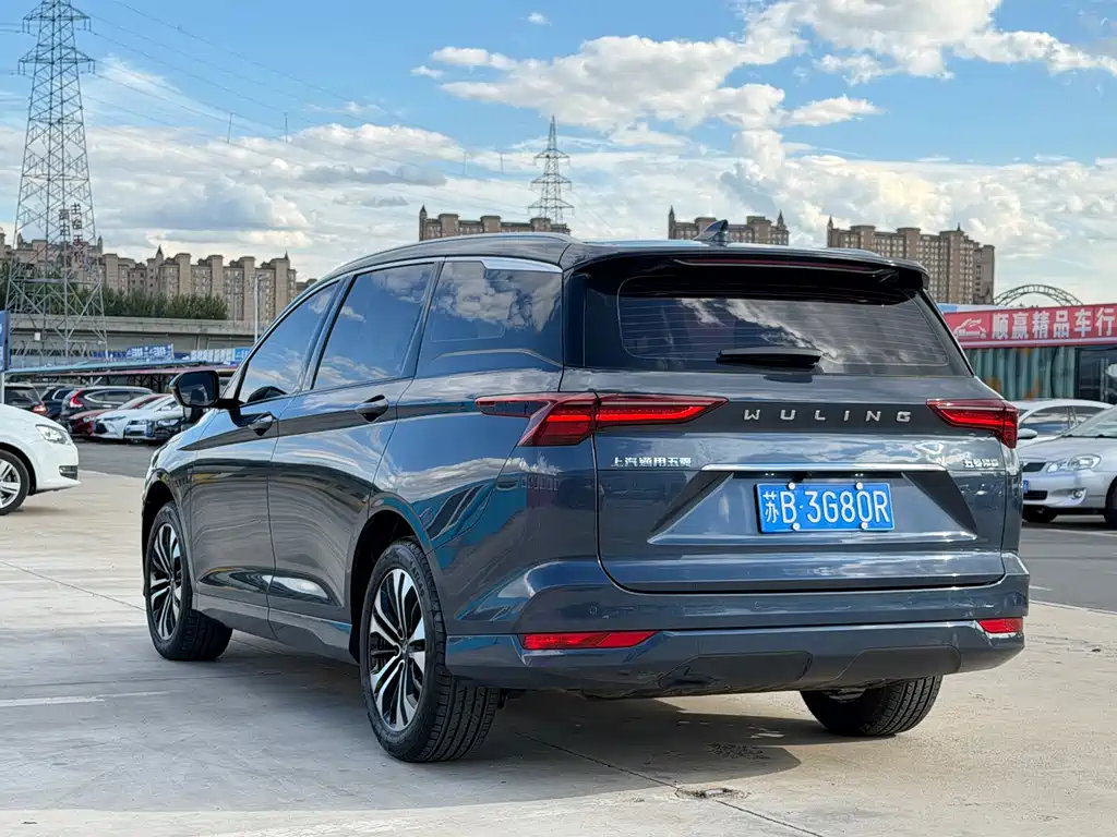 Wuling Victory — миниатюра 7