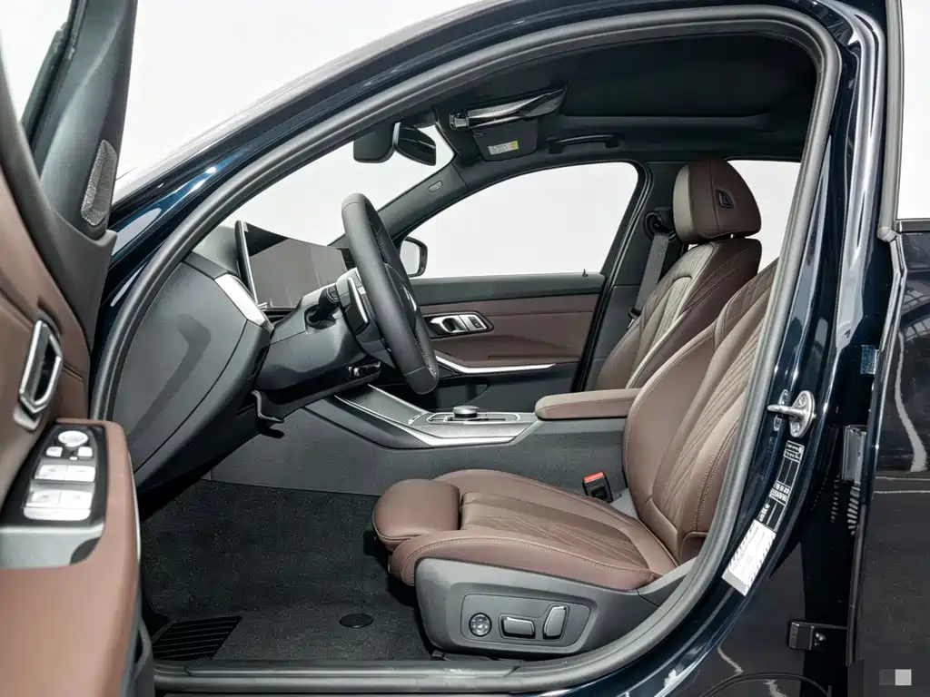 BMW 3 Series — миниатюра 11