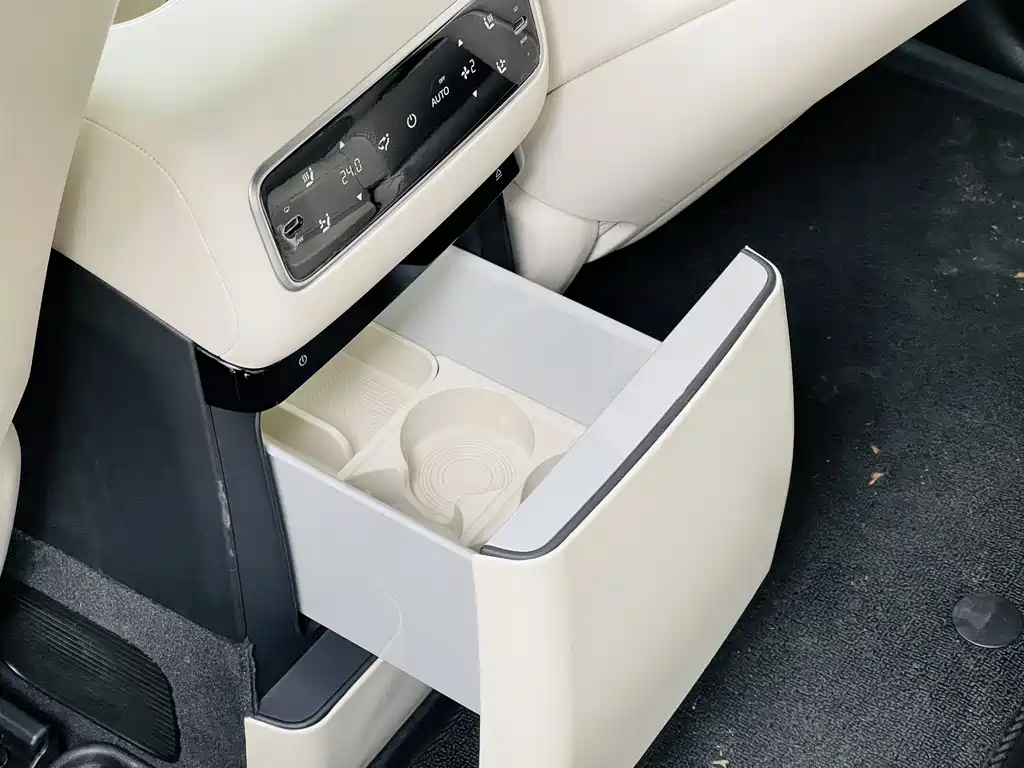 Li Auto L9 2024 Ultra