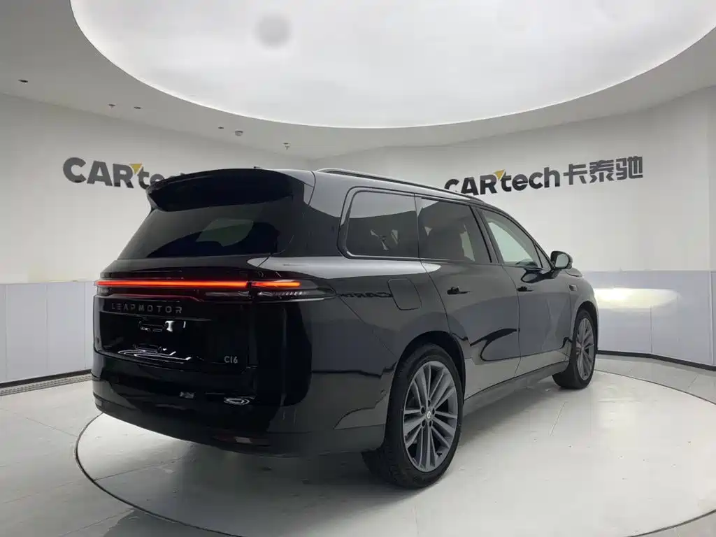 Leapmotor Leapmotor C16 — миниатюра 5