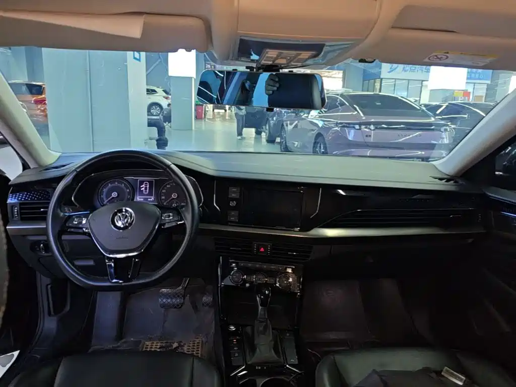 Volkswagen Passat — миниатюра 10