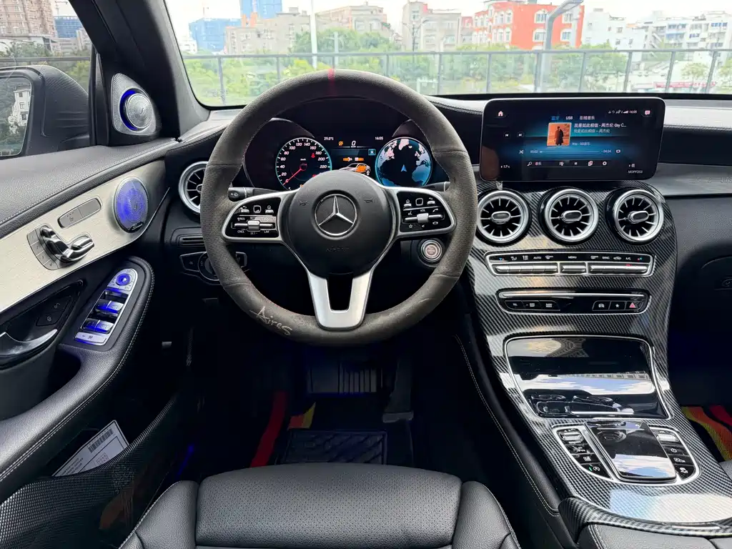 Mercedes-Benz GLC Coupe — миниатюра 10