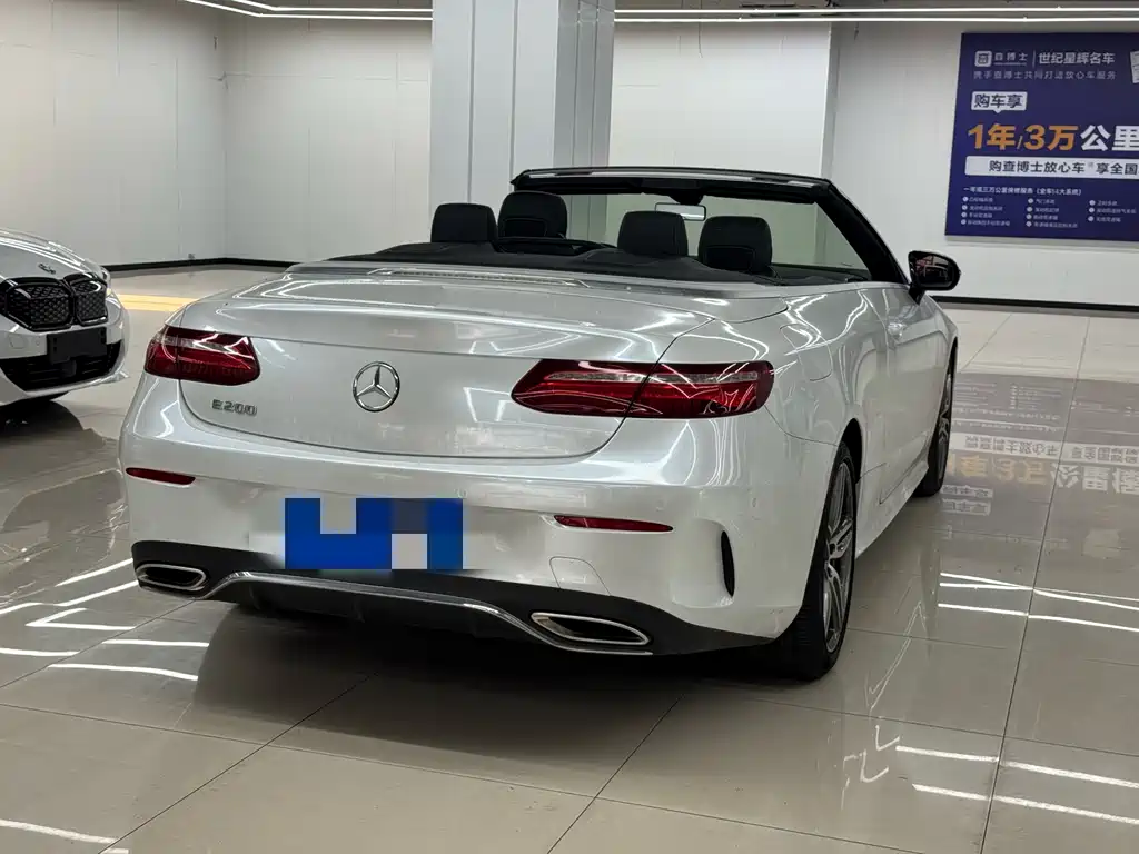 Mercedes-Benz E-Class (Import) — миниатюра 4