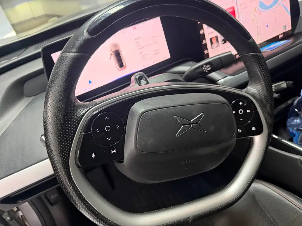 XPeng P7 — миниатюра 5