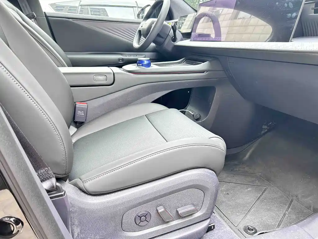 Nissan NX8 2026 650 Max
