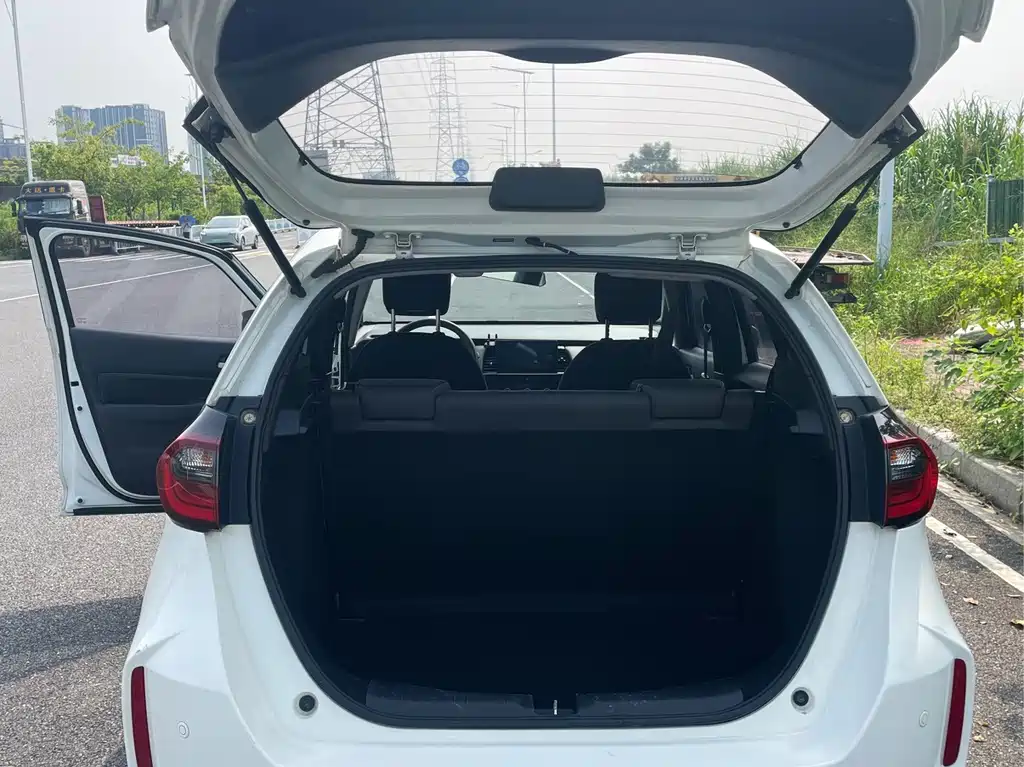 Honda Fit — миниатюра 23