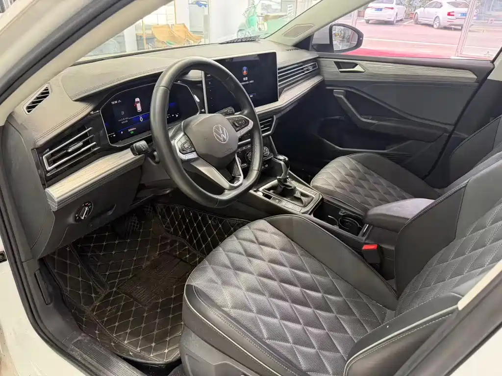 Volkswagen Sagitar — миниатюра 6