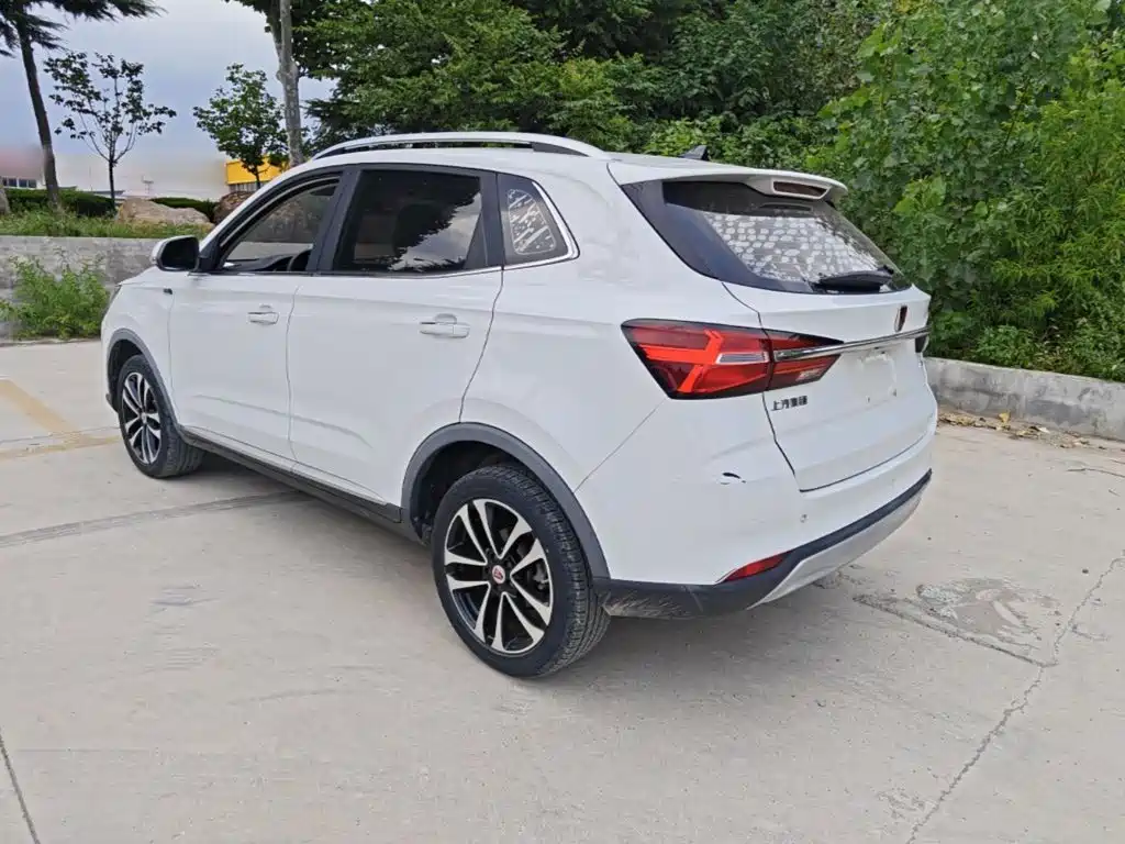 Roewe RX3 — миниатюра 5