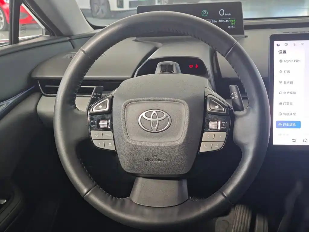 Toyota bZ5 — миниатюра 8