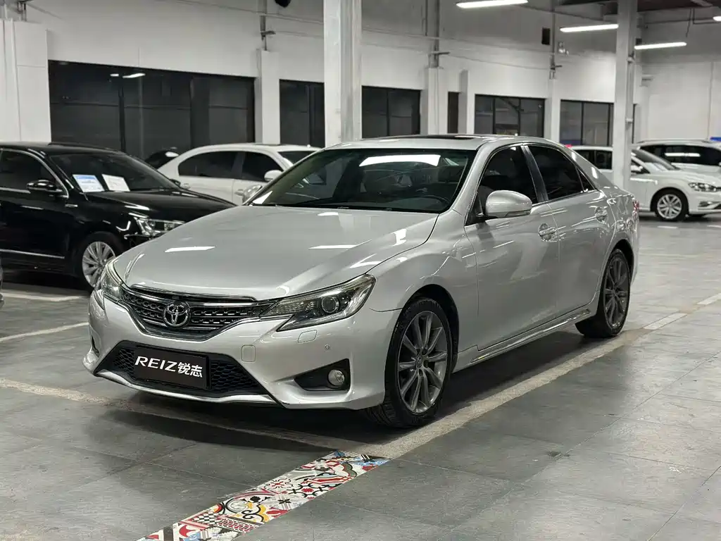 Toyota Reiz — миниатюра 2