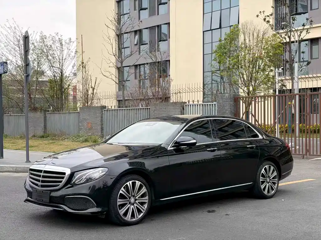 Mercedes-Benz E-Class 2017