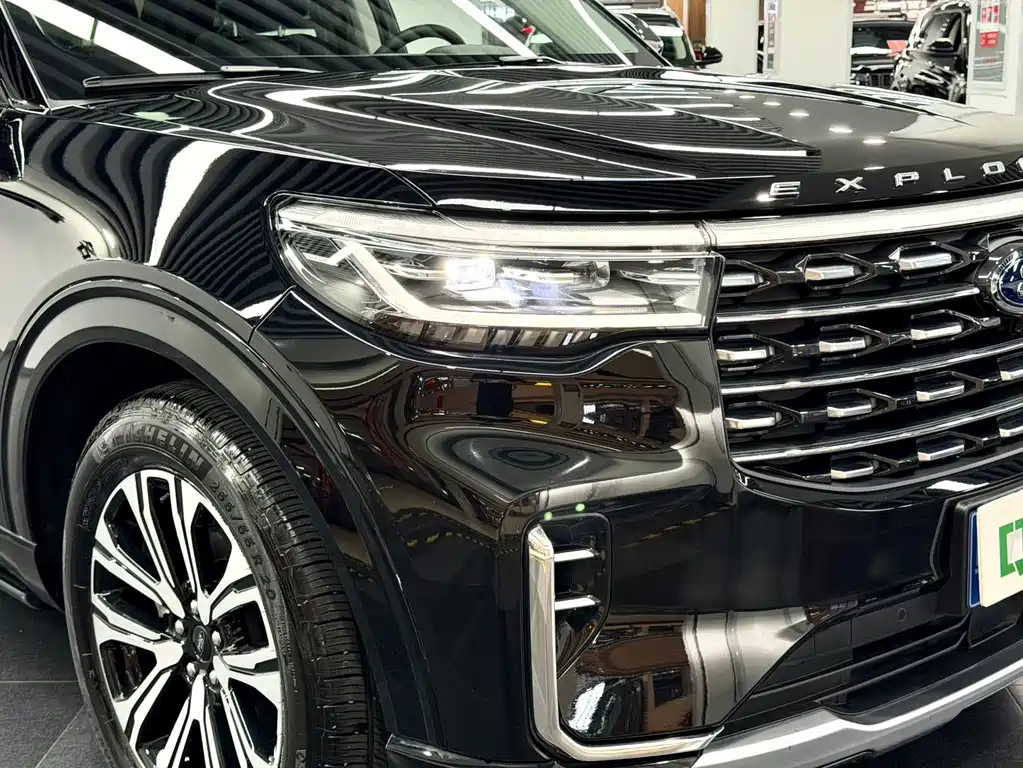 Ford Explorer — миниатюра 14