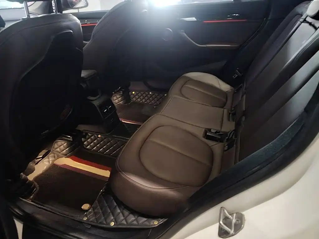 BMW X1 — миниатюра 17