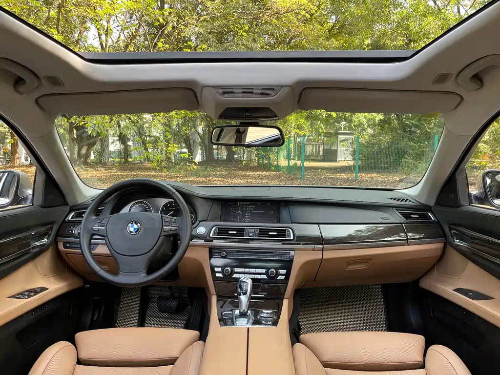 BMW 7 Series 7 2009 740Li Luxury