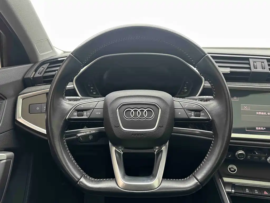 Audi Q3 — фотографии объявления, Фото 17