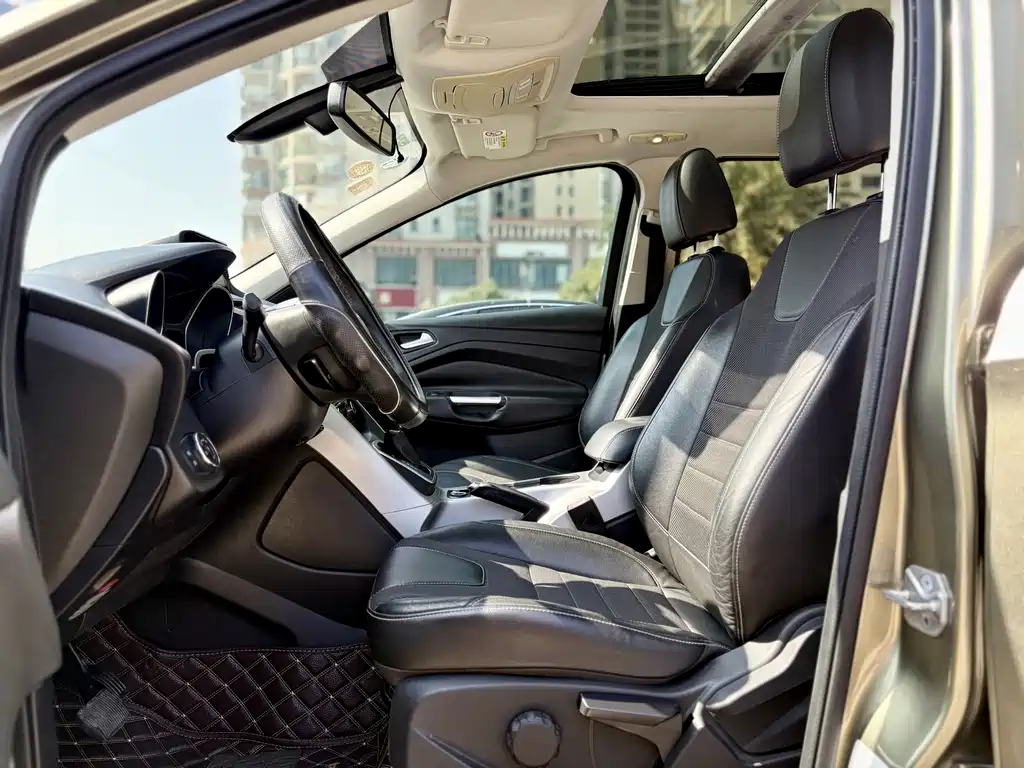 Ford Kuga — миниатюра 4