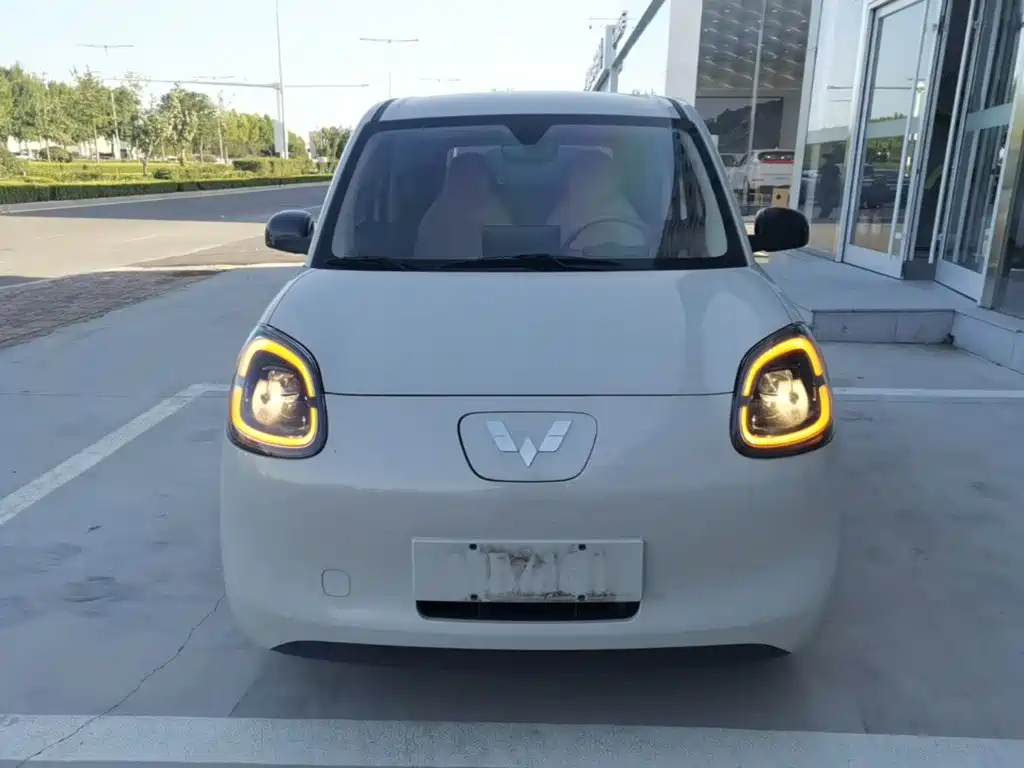 Wuling MINIEV — миниатюра 3