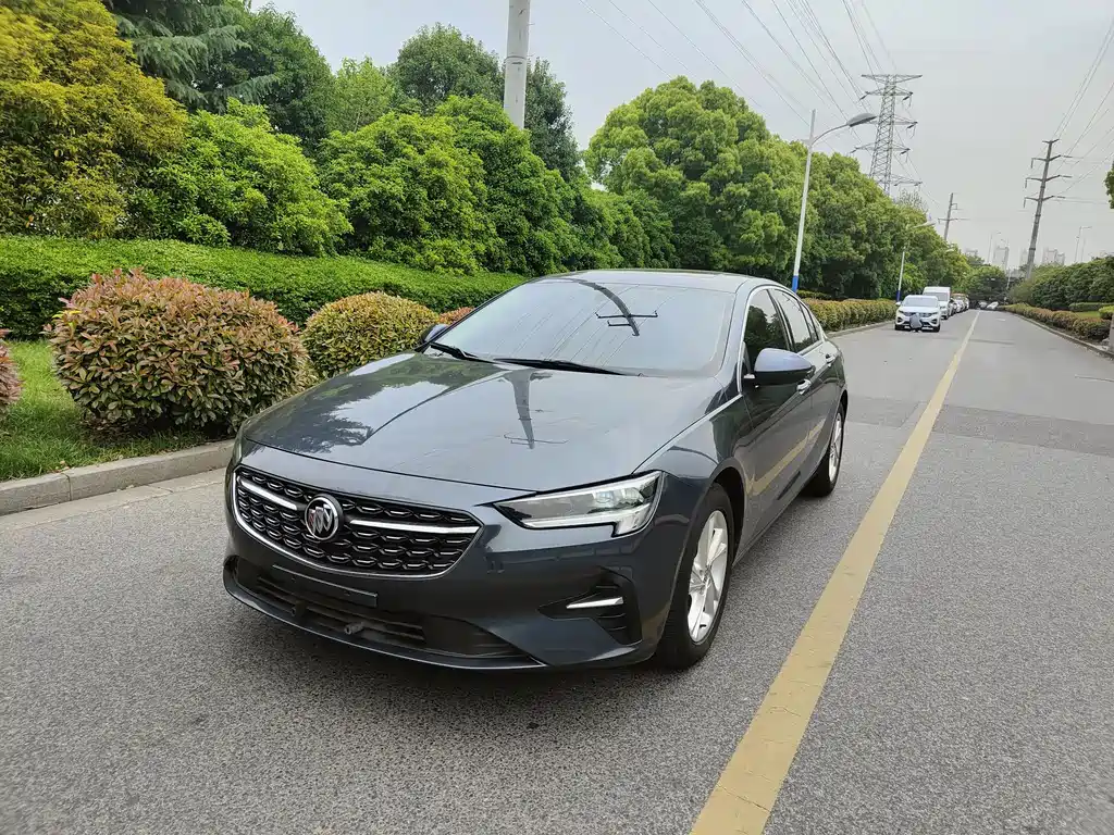 Buick Regal 2023