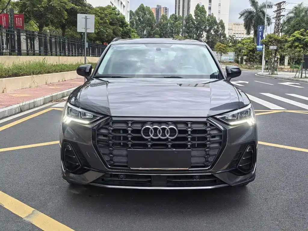 Audi Q3 2021 40 TFSI Fashion
