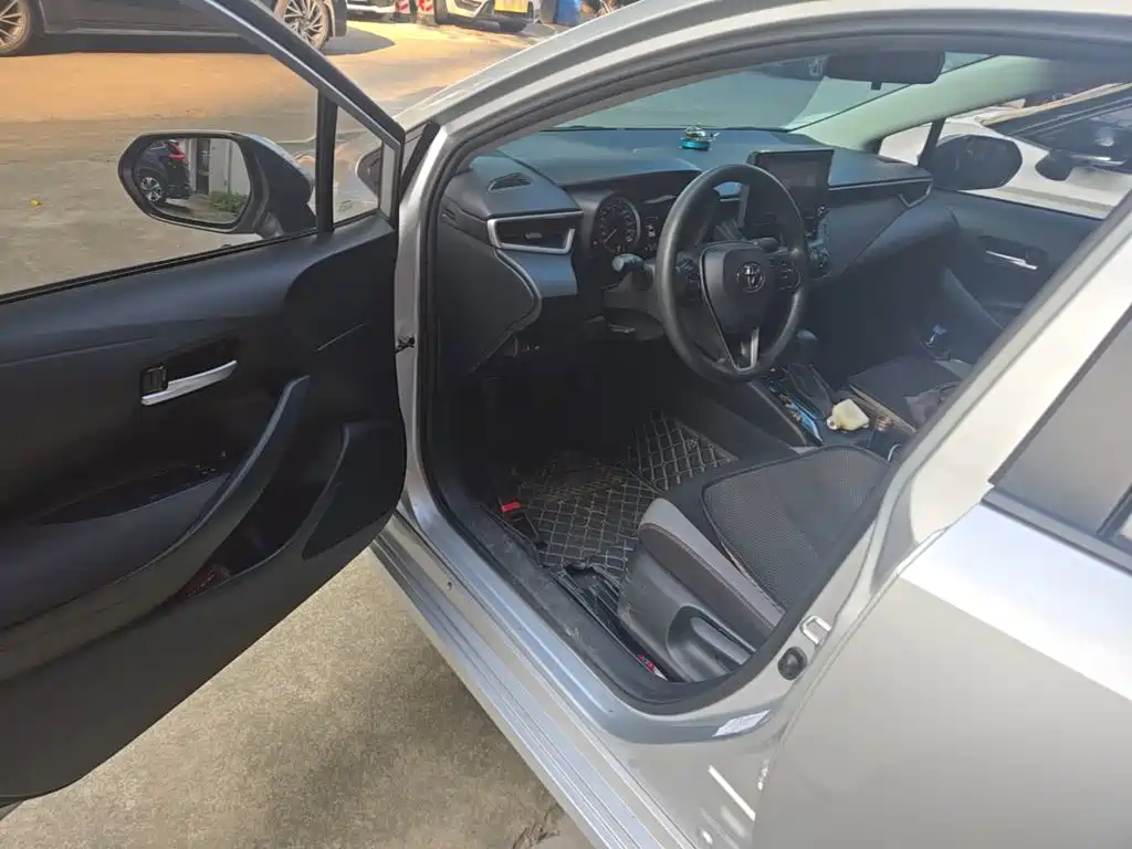 Toyota Corolla — миниатюра 16
