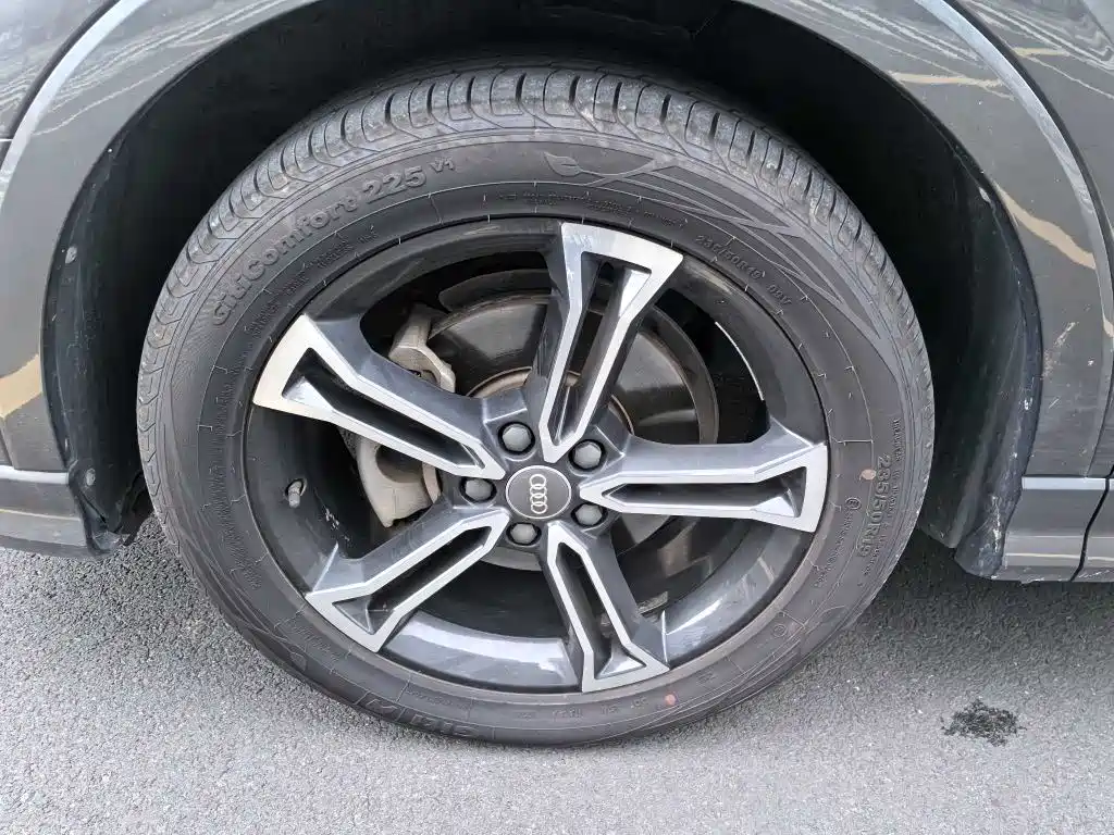 Audi Q3 2021 40 TFSI Fashion