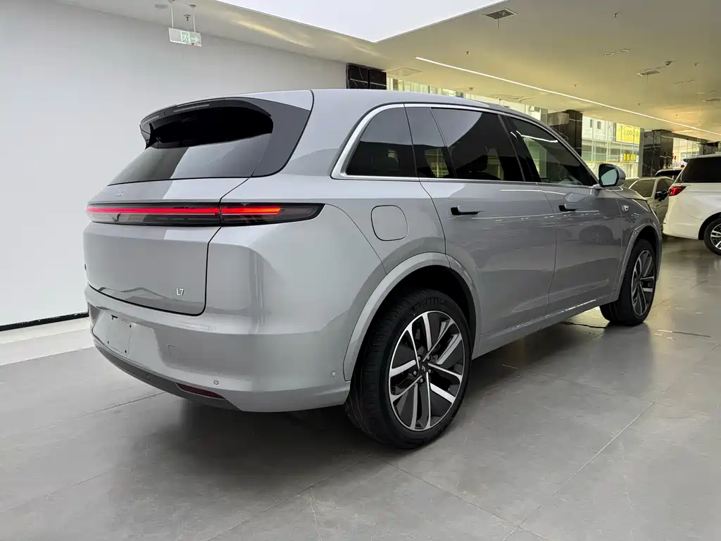 Li Auto Li L7 — миниатюра 2