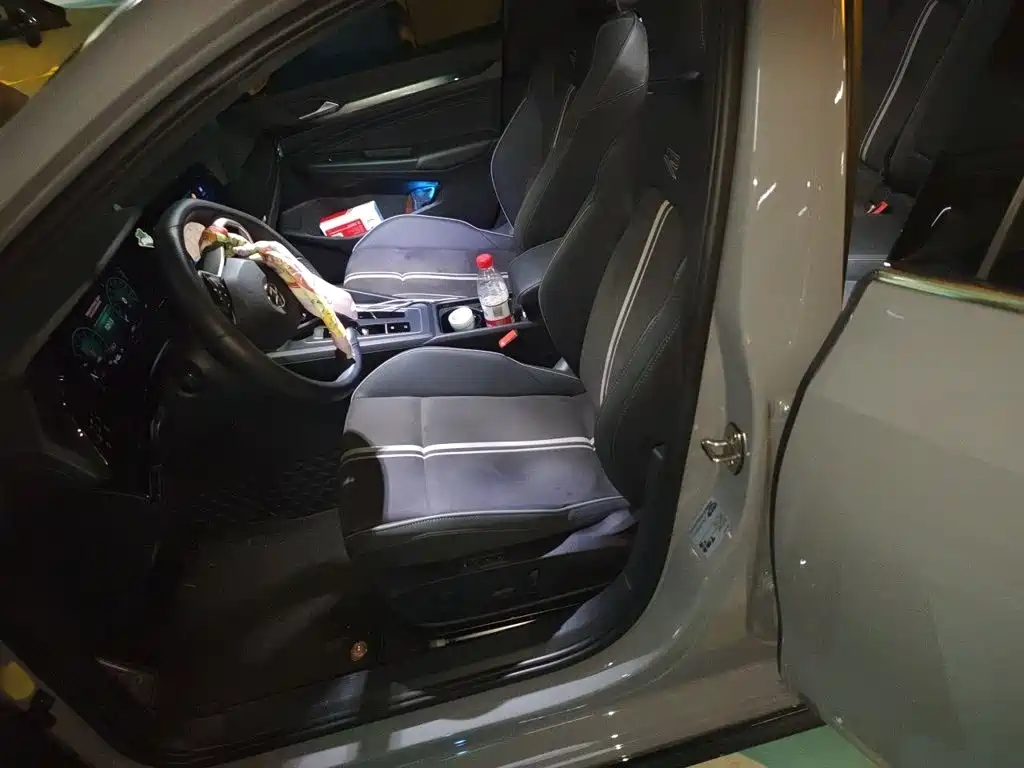 Volkswagen Golf — миниатюра 8