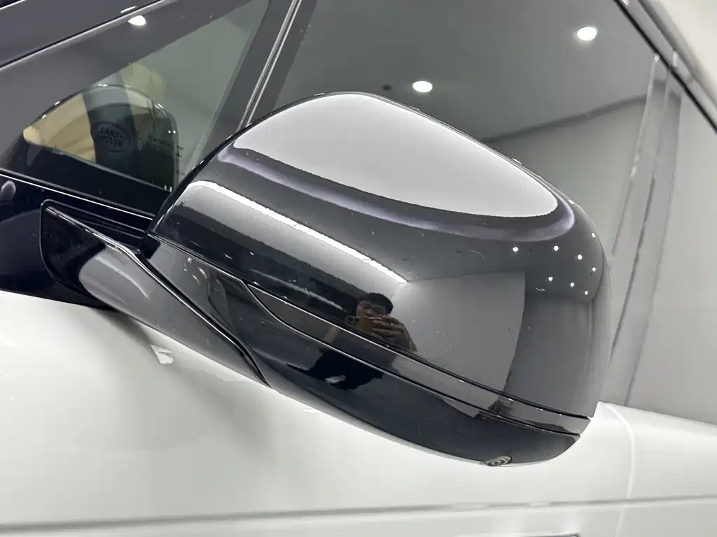 Land Rover Range Rover — миниатюра 21