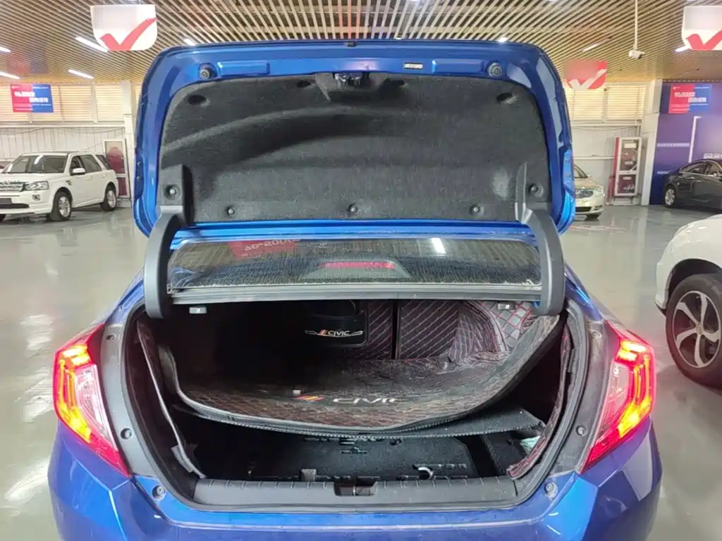Honda Civic — миниатюра 19