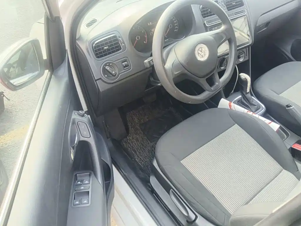 Volkswagen Polo — миниатюра 16