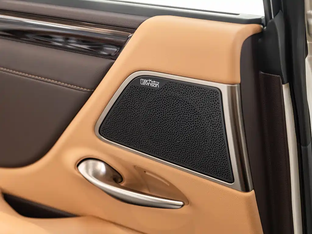 Lexus ES — миниатюра 19