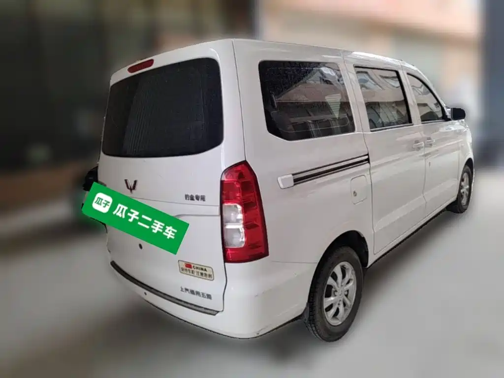 Wuling Hongguang V — миниатюра 10