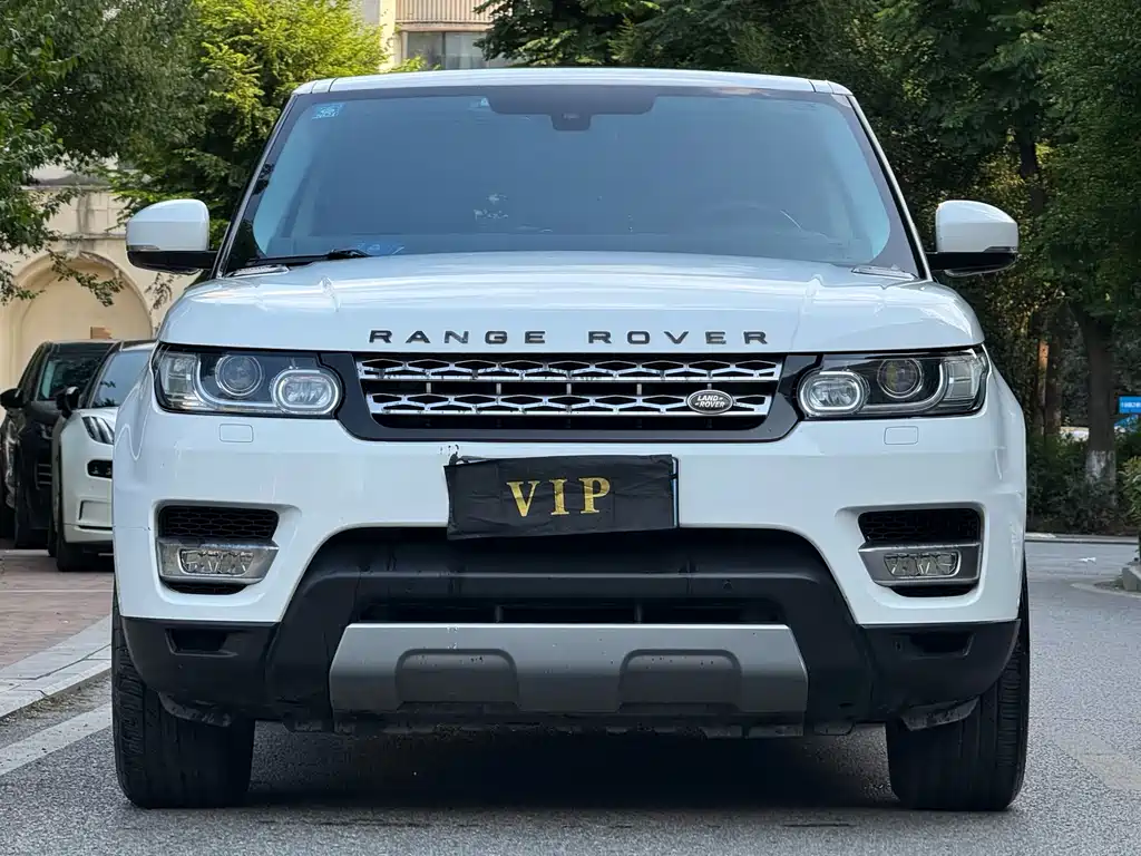 Land Rover Sport
