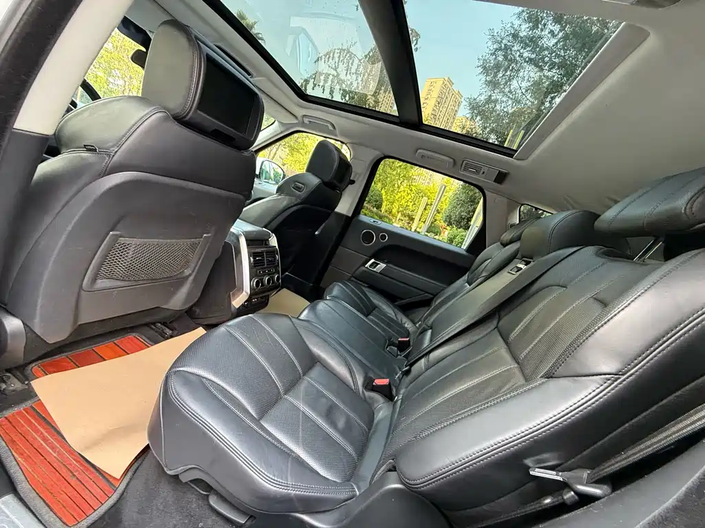 Land Rover Sport — миниатюра 8