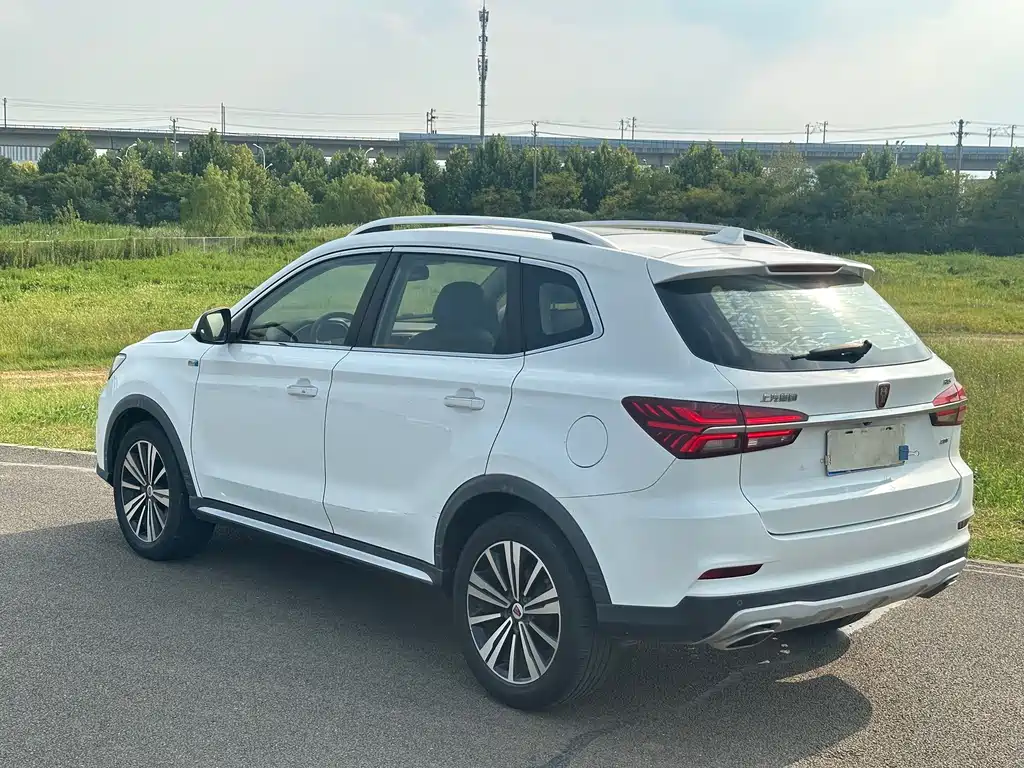 Roewe RX5 — миниатюра 15
