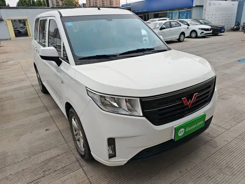 Wuling Hongguang PLUS — миниатюра 4