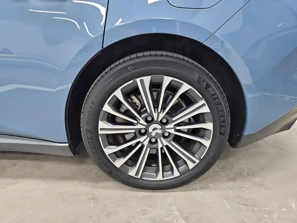 NIO ET5T — миниатюра 16