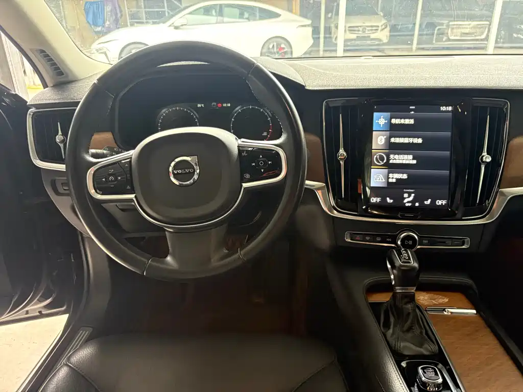 Volvo S90 2020 T5 Luxury