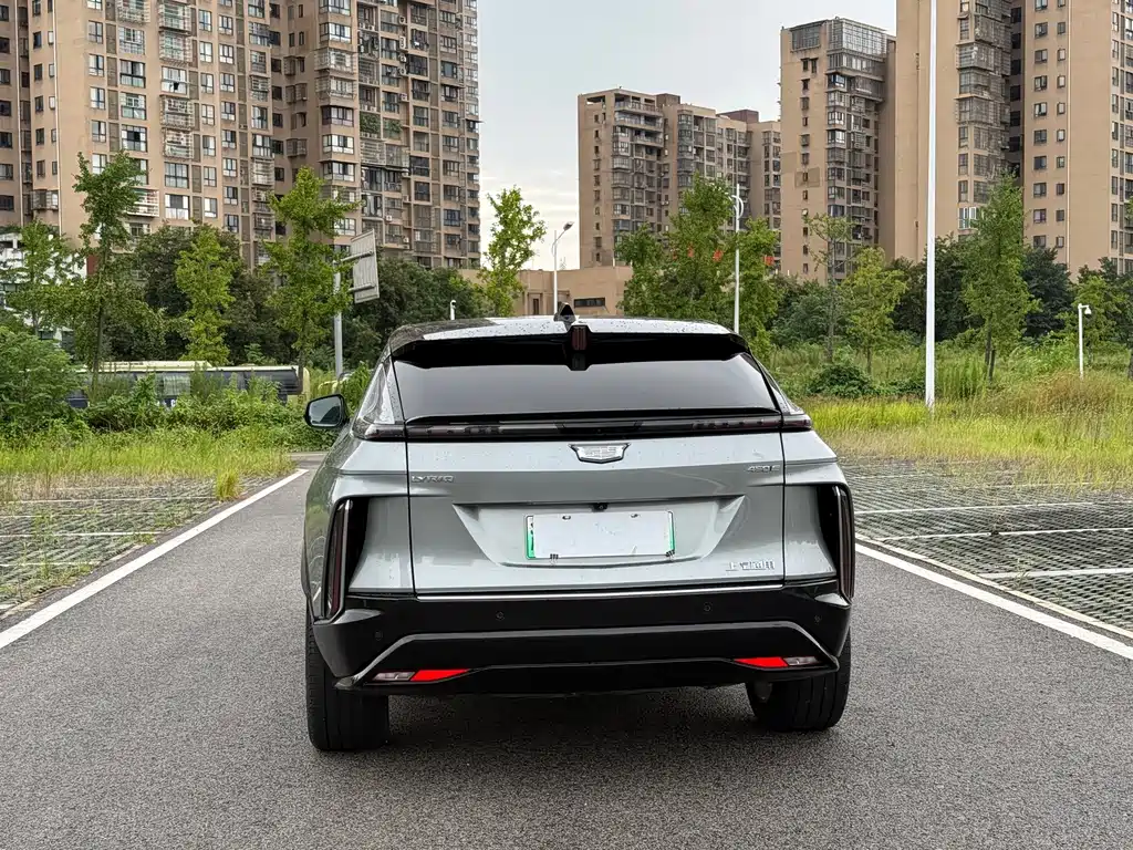 Cadillac Lyriq — миниатюра 12