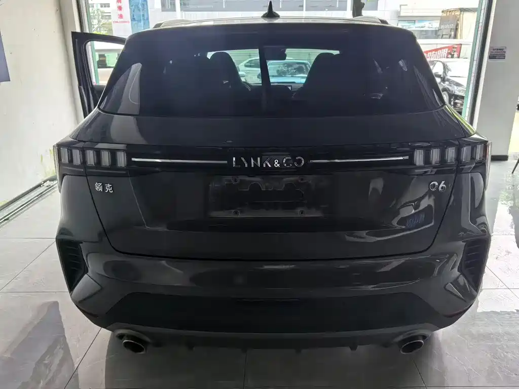 Lynk & Co 06 — миниатюра 4