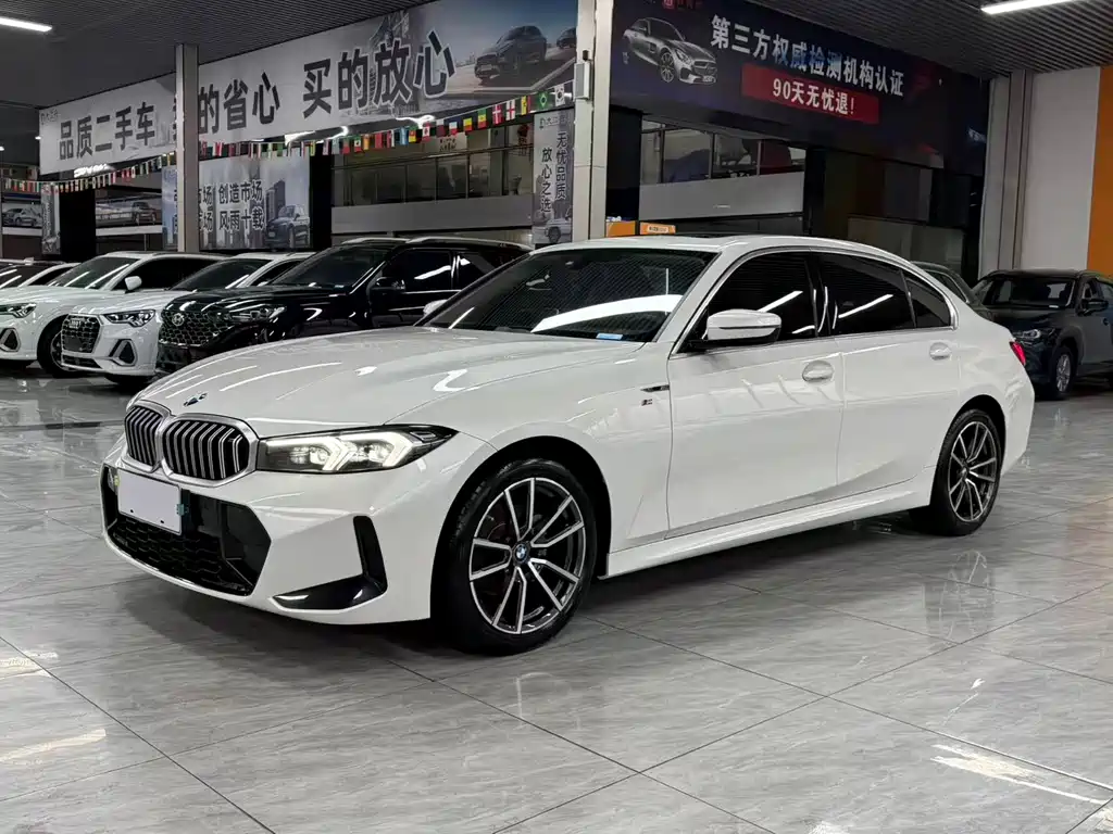 BMW 3 Series 2023