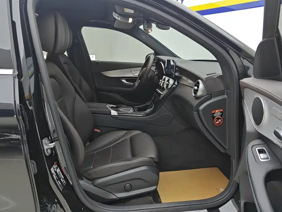 Mercedes-Benz GLC 2021 GLC 260 L 4MATIC