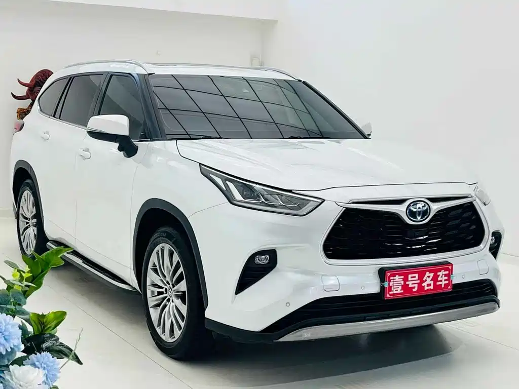 Toyota Highlander — миниатюра 3