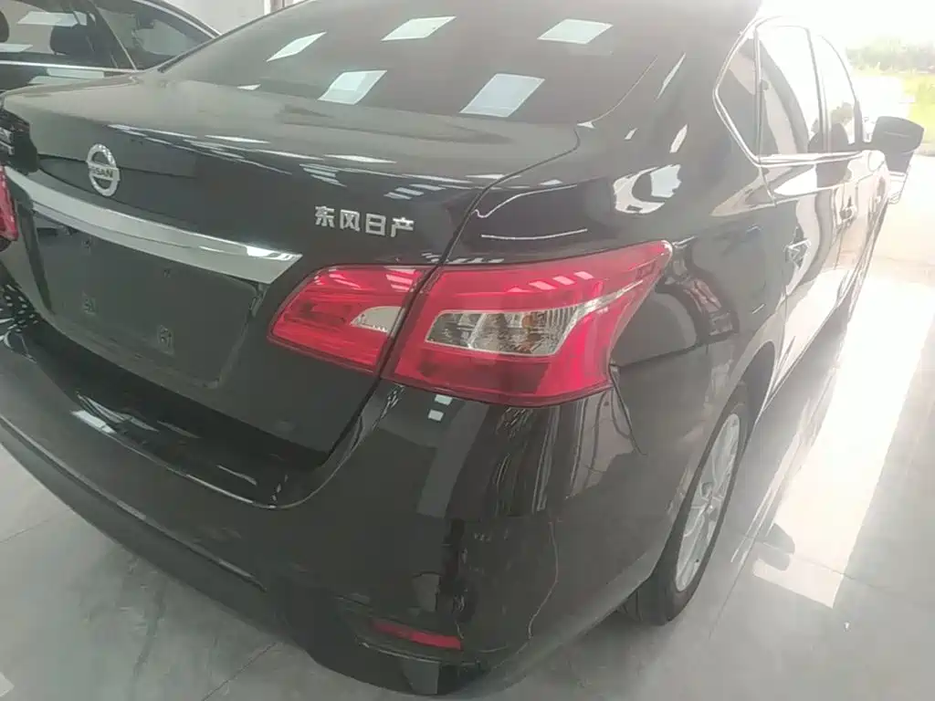 Nissan Sylphy — миниатюра 8