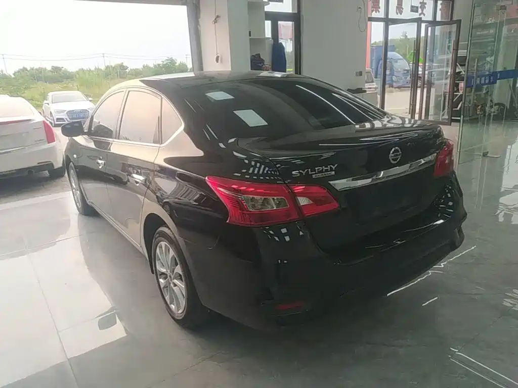 Nissan Sylphy — миниатюра 5