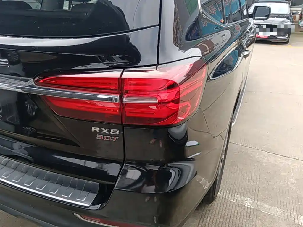 Roewe RX8 2019 30T Flagship