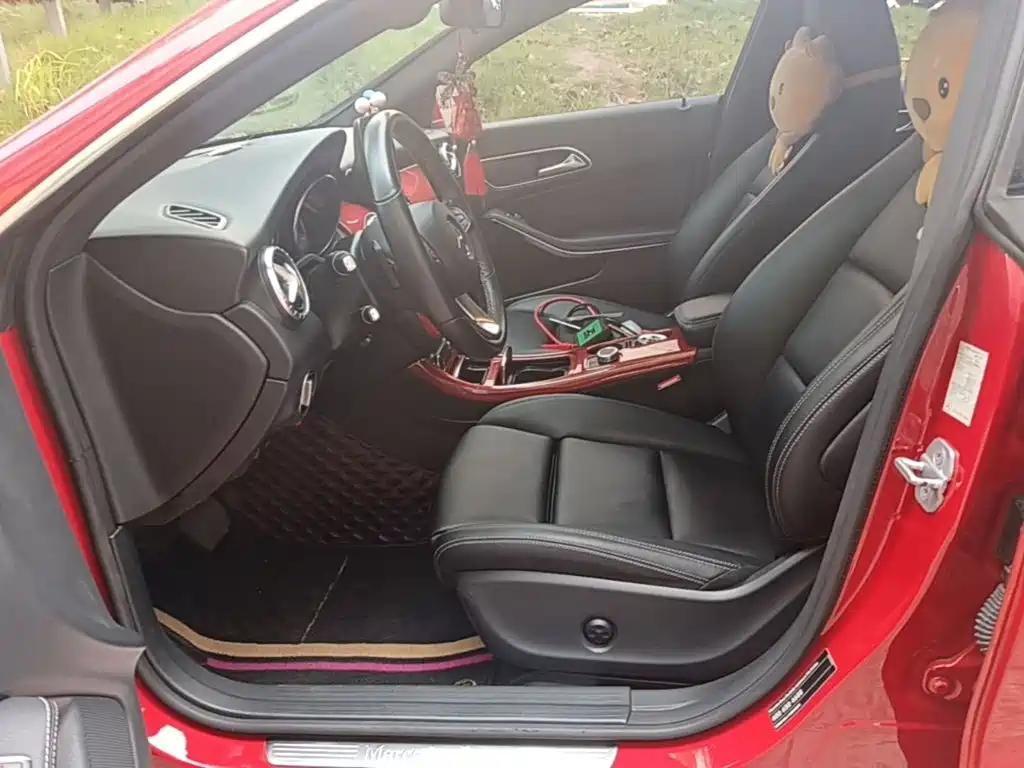 Mercedes-Benz CLA (Import) — миниатюра 15