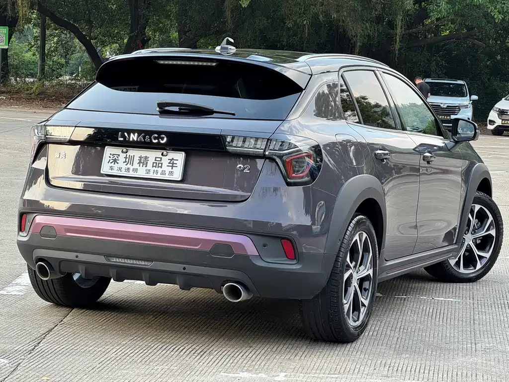 Lynk & Co 02 — миниатюра 6