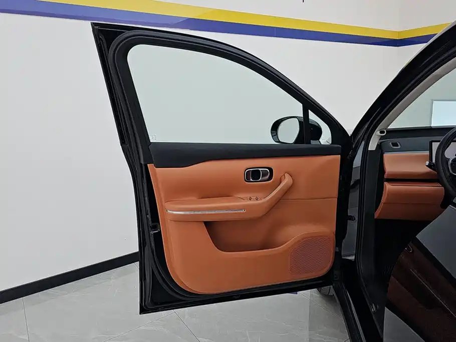 Leapmotor Leapmotor C16 — миниатюра 7